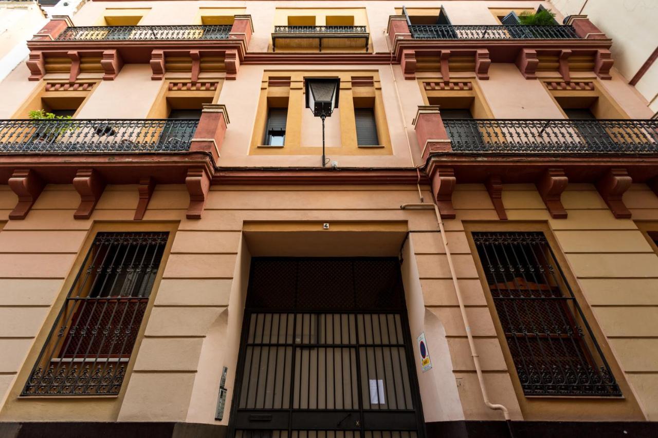 Apartamentos San Lorenzo Seville Exterior photo